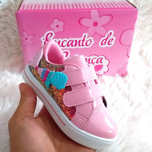 Tênis Sereia Menina Rosa Dois Tamanho Disponível No 20/24.
