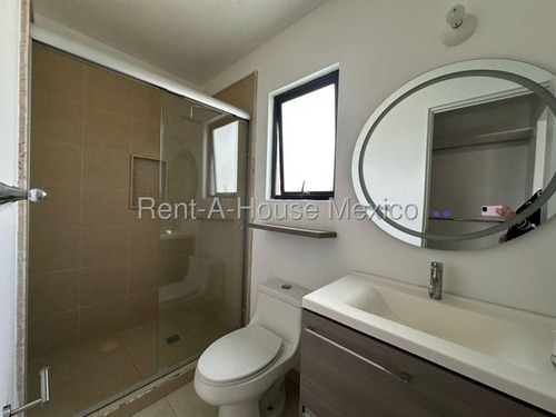 Casa En Renta En Zakia, Querétaro Sr