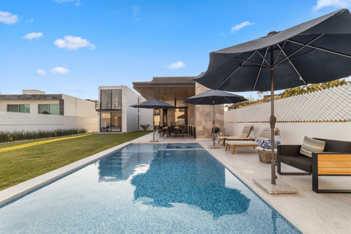 Residencia Para Fin De Semana Con Alberca Y Jacuzzi