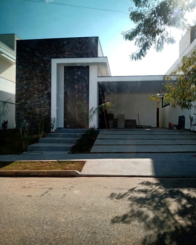 Imagem 1 de 11 de Casa 200m² 3 Suítes E Piscina Aquecida Condomínio Chácara Ondina Sorocaba - Ca00949 - 69828754