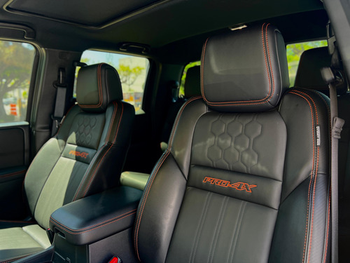 Nissan Frontier 3.8 V6 Pro-4X 4Wd At