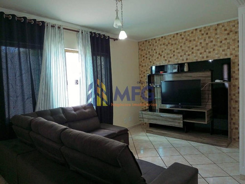 Imagem 3 de 15 de Excelente Casa Térrea Com Edícula Jardim Abaete - 7678