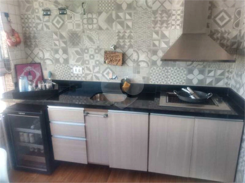 Imagem 11 de 15 de Apartamento Mobiliado No Guilhermina - Reo579222