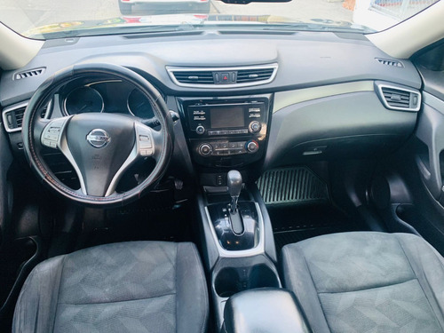 Imagen 7 de 10 de Nissan Xtrail Ta Sense 2 Row 2016