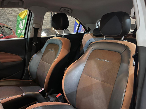 Chevrolet Onix 1.4mt Act