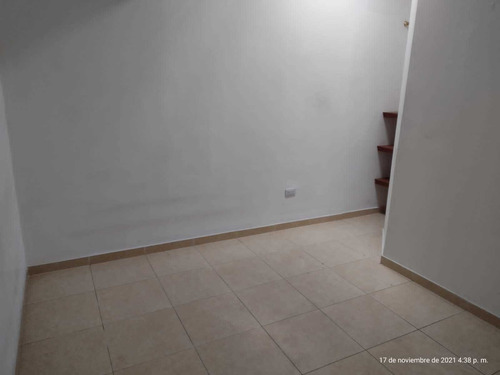 Imagen 19 de 30 de Se Vende Casa Con Oficinas Para Inversion (s.m)