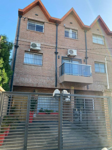 Imagen 2 de 30 de Excelente Duplex Nuevo, 3 Dormitorios (suite), Gran Play, Cochera X 2. Categoría.