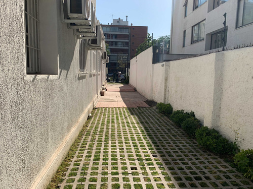 Casa Para Oficina Habilitada Providencia (87182)