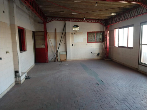 Villa Adelina-av.ader-drago-propiedad Uso Oficina-comercial-galpón-industrial-303m2 Terreno