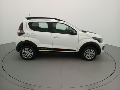 Fiat Mobi 1.0 EVO FLEX TREKKING MANUAL