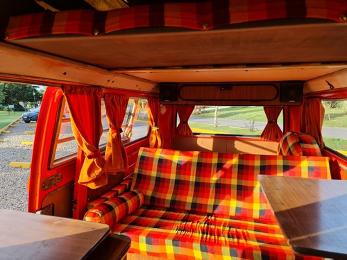 Imagen 14 de 15 de Volkswagen Kombi Westfalia