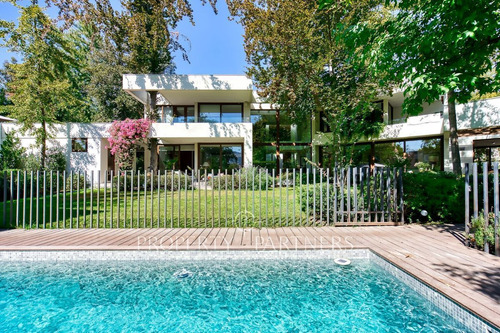 Casa Estilo Mediterránea, Excelente Ubicación. San...