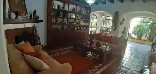 Casa En Venta En Las Palmas, Cuernavaca, Morelos