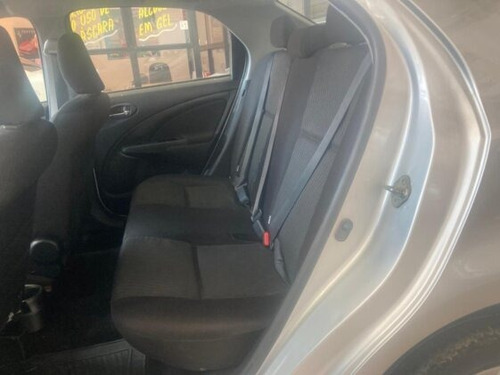 Imagem 9 de 10 de Etios Sedan Xs 1.5 (flex)