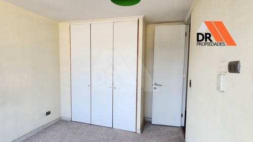 Venta Departamento 2 Dormitorios, Cocina Y Estacionamiento