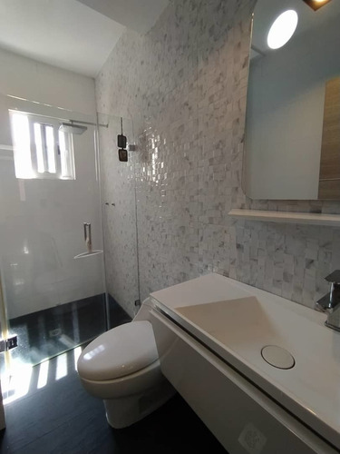 Imagen 8 de 9 de Apartamento En Urb. La Soledad 04128887550