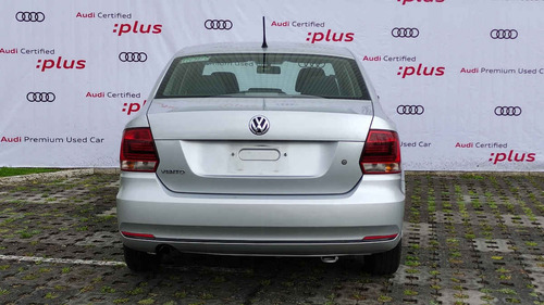 Imagen 4 de 15 de Volkswagen Vento 2020 4p Starline L4/1.6 Aut
