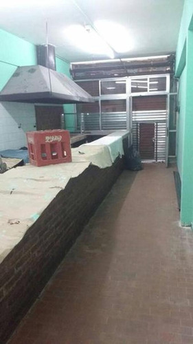 Imagen 8 de 15 de Lote En Venta En Avenida Sáenz En Pompeya