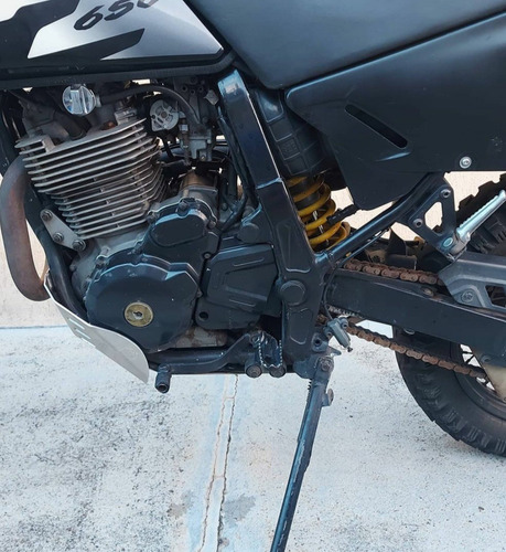 Imagem 4 de 6 de Suzuki Dr 650 Re