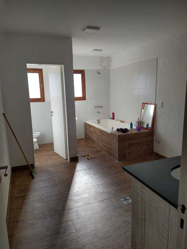 Imagen 9 de 10 de Casa En Venta De 3 Dormitorios - Unquillo