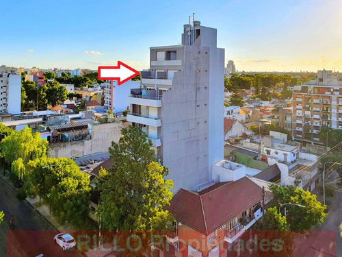 Avenida Olivera 107 - Departamento Monoambiente De 43m2. Balcón Aterrazado. Piso Alto.