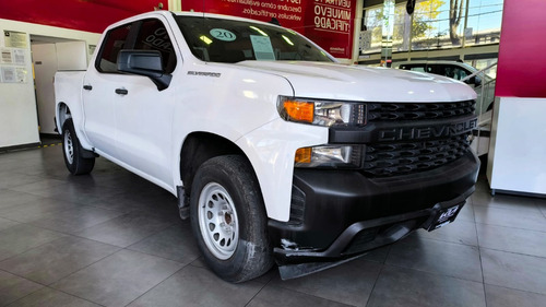 Chevrolet Silverado PAQ E. WT DOBLE CABINA 4X2 MOTOR V6 4.3L