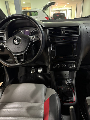 Volkswagen Fox 1.6 Pepper