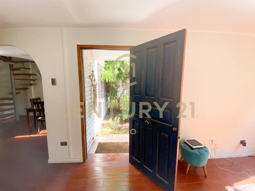 Imagen 19 de 23 de Se Vende Casa En Vitacura, Pasaje Cerrado
