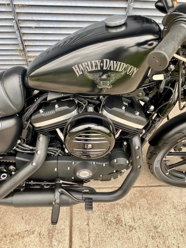 Imagen 2 de 8 de Harley Davidson 883 Iron