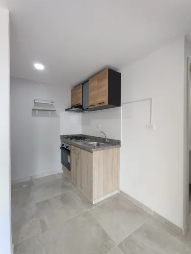 Apartamento En Arriendo En La Floresta. Cod A30656