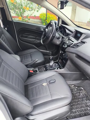 Ford Fiesta 1.6 Hatchback Titanium