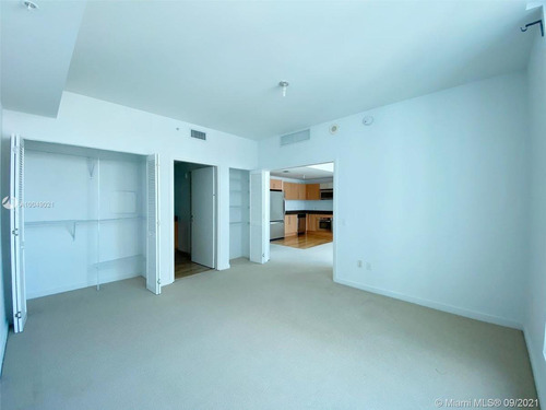 Imagen 4 de 11 de Departamento - Downtown