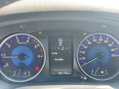 Imagem 7 de 12 de Toyota Hilux 2018 2.8 Tdi Srx Cab. Dupla 4x4 Aut. 4p