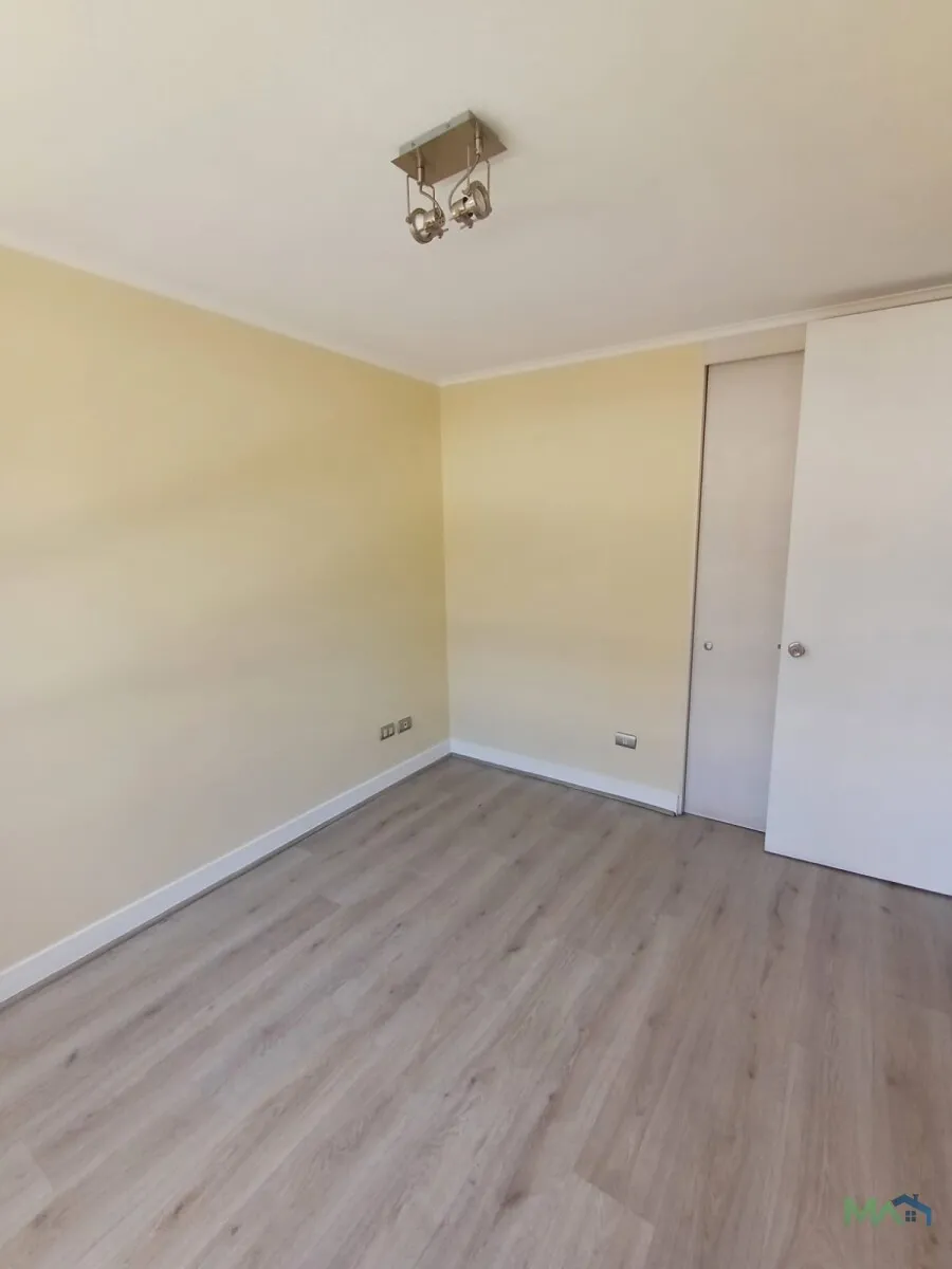 Imagen 3 de 13 de Departamento En Santa Victoria, Santiago Centro | Estacionam