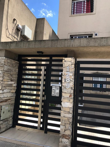 Imagen 2 de 12 de Departamento Dos Ambientes En Morón Sur