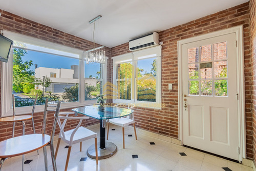 Excelente Casa 4 Ambientes + Playroom En Solares Del Talar C/ Piscina - Galeria - Parrilla - Lavadero - Riego - Ubicación Central