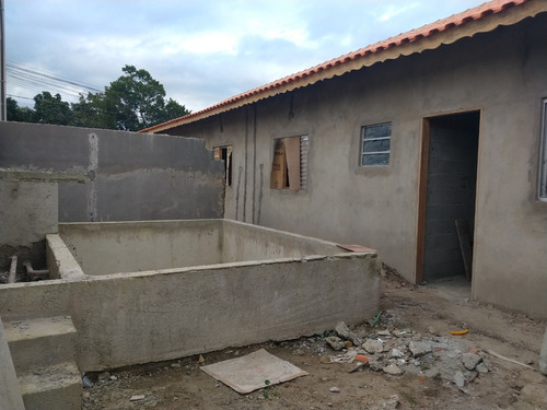 Imagem 1 de 14 de Casas Com Piscina Na Praia, Será Entregue Pronta Para Morar