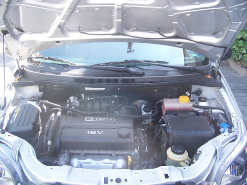 Chevrolet Aveo 1.6 Ls Aa Radio Airbag Mt