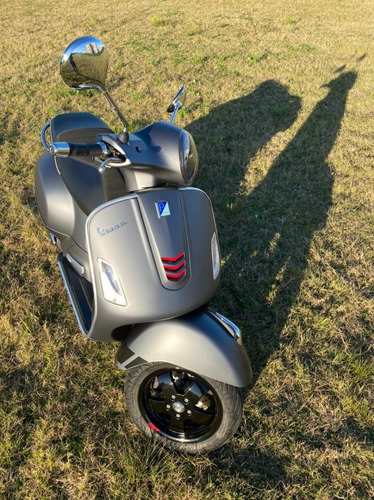 Vespa 300 Gts Super Sport