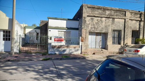 Casacalle Dante Alighieri En  Barrio San Martin