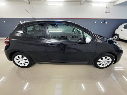 Peugeot 208 1.2