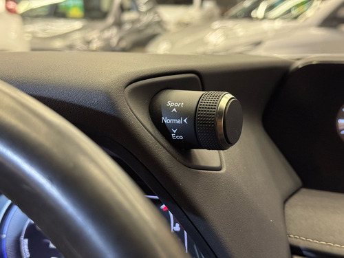 Lexus Ux250H 2.0 VVT-I DYNAMIC