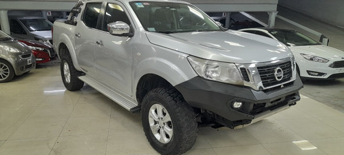 Nissan Frontier Xe 4x4 Mt 2017 Plata