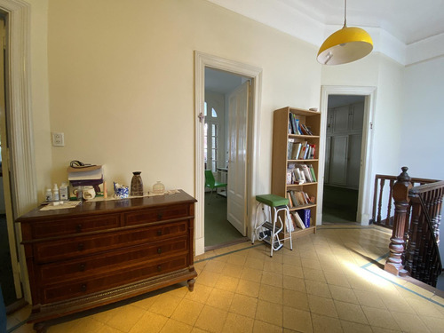 Venta Ph Independiente, 4 Ambientes, Cochera, Balcón, Patio Y Terraza En Nuñez Casi Belgrano