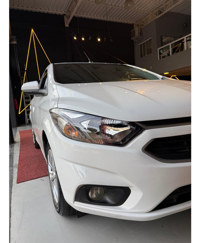 Chevrolet Onix 1.4 MPFI LT 8V FLEX 4P AUTOMÁTICO