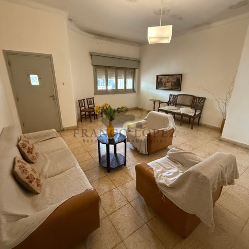 Casa En Venta Sobre Av. Rivadavia Saladillo