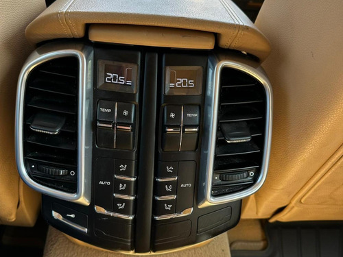 Porsche Cayenne V6 E2