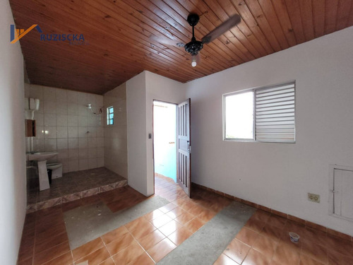 Imagem 11 de 15 de Casa A Venda Em Itanhaem Com 3 Dormitorios - Jd Marajá - Ca971