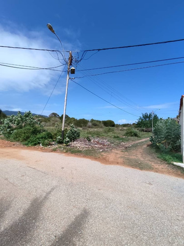 Terreno En Fundo La Uva, Antolin Del Campo