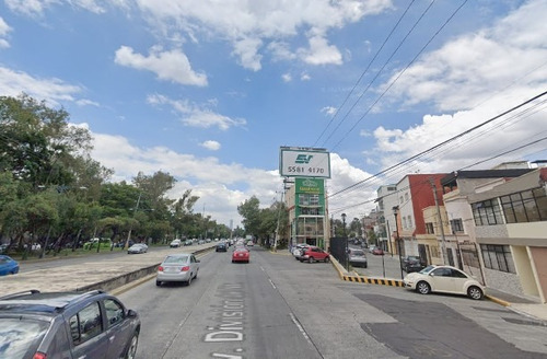 Vendo Casa En Calle Calendula, Col. Xotepingo, Alcaldia Coyoacan, Cdmx. Cercano A Division Del Norte Y Av. Tlalpan A 5 Min Del Centro De Coyoacan.